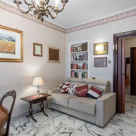 Apartment In Dai Nonni *